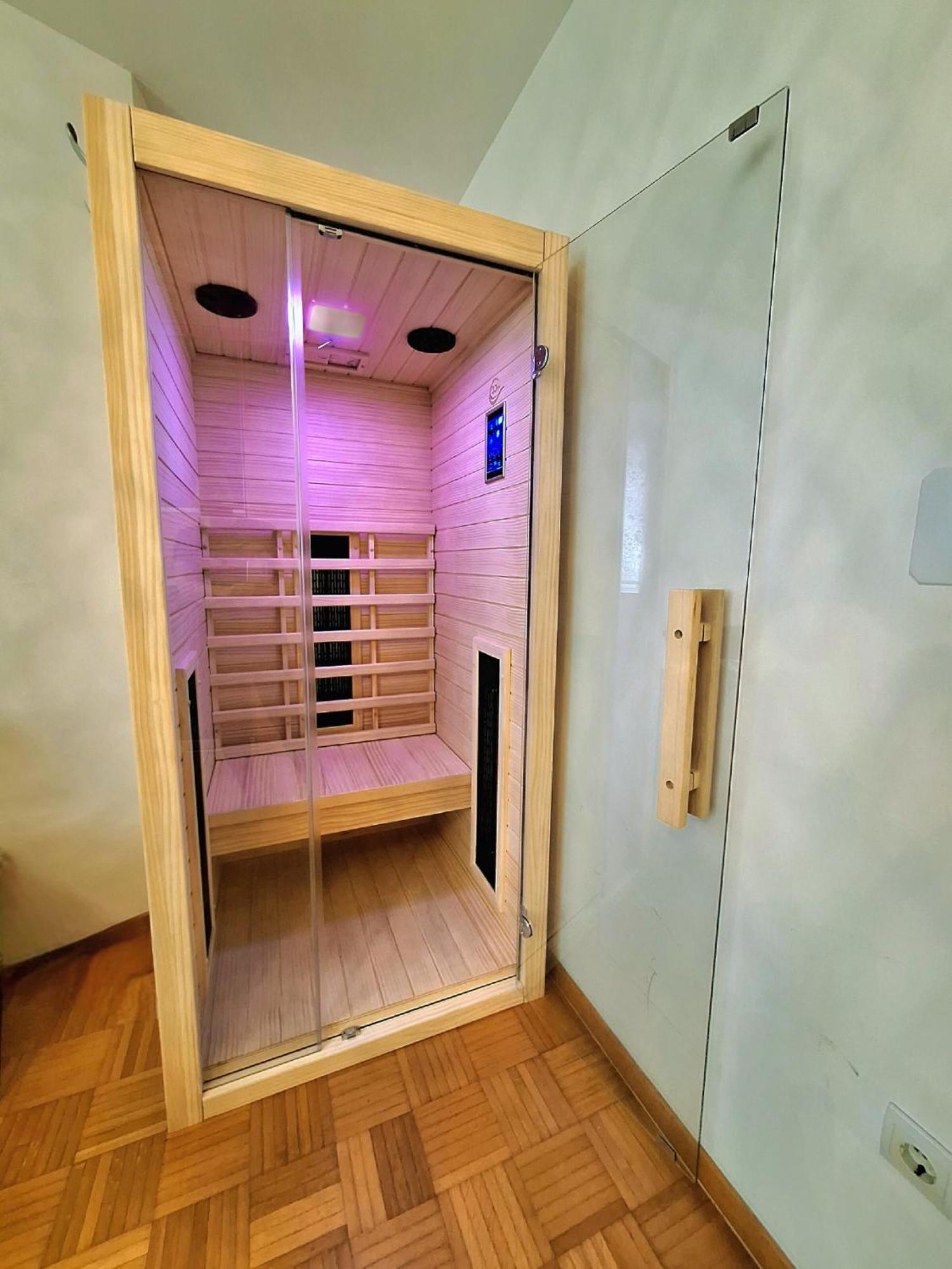 Luxurious Ruby Apartment With Sauna Кобарід Екстер'єр фото